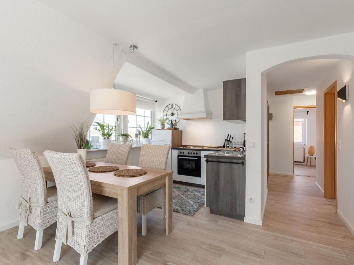 Scenic Apartment In Oldenburg Near Sea And Forest Max 3 Adults Dannau Bagian luar foto